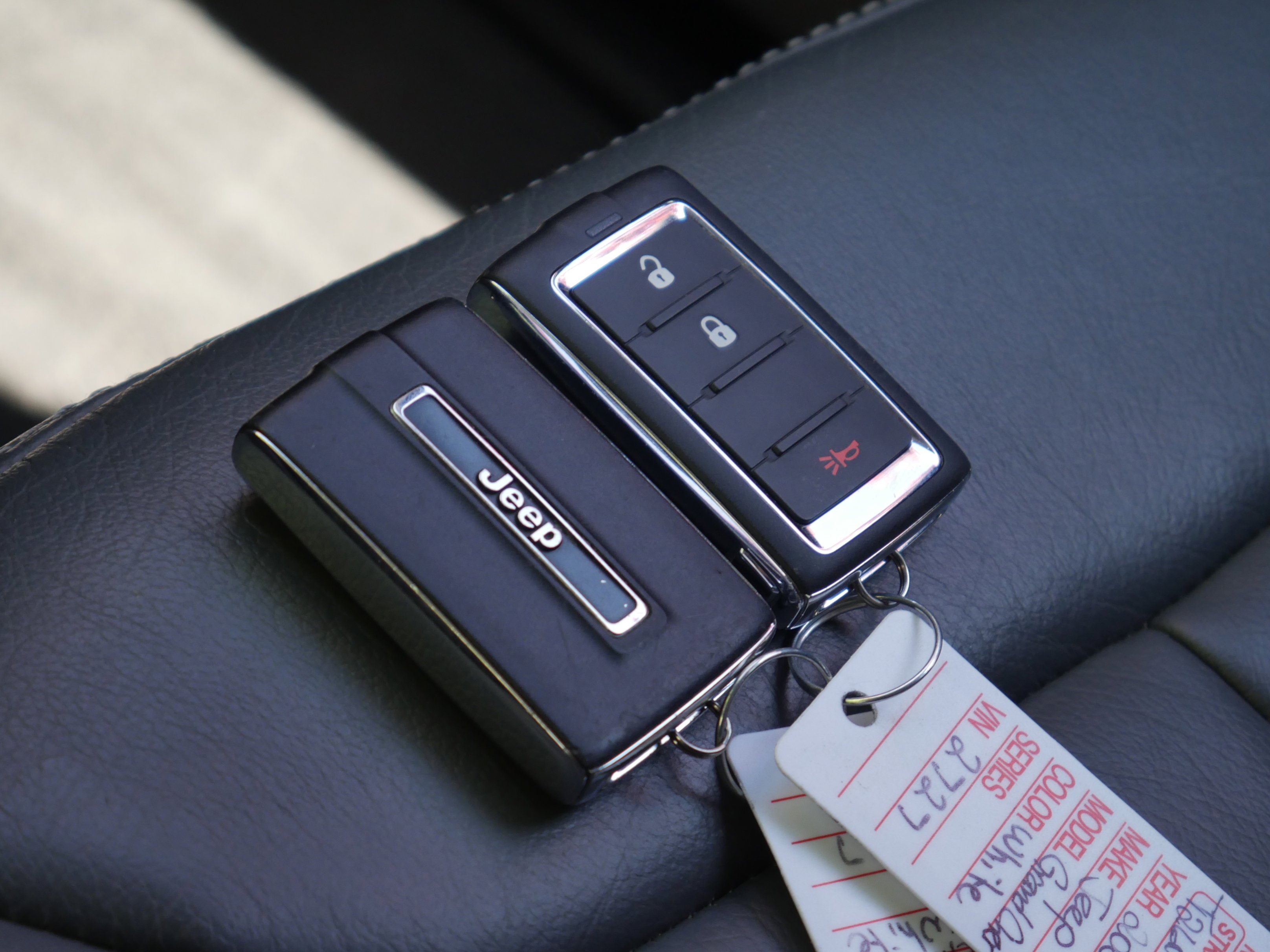 Used 2023 Bright White Clearcoat Jeep Laredo image 35
