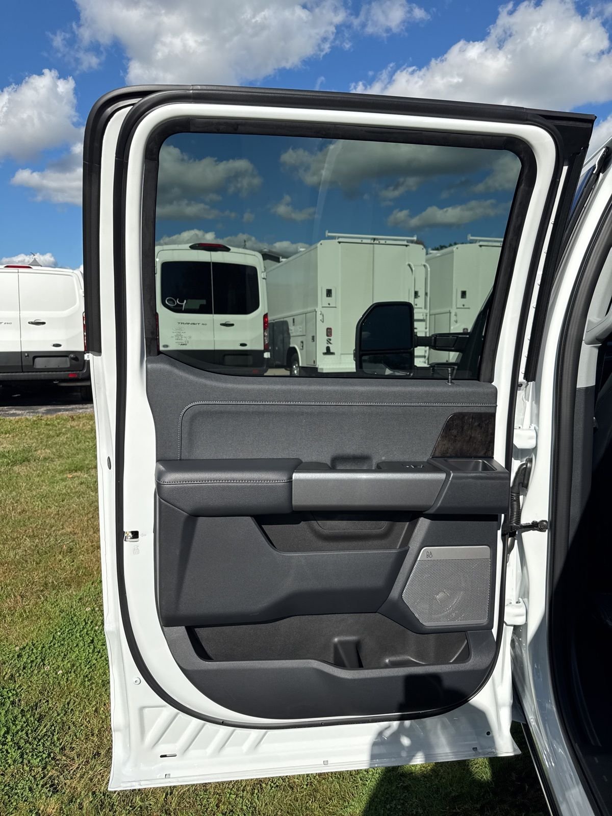 2026 Ford F-250 Super Duty Lariat - Photo 11