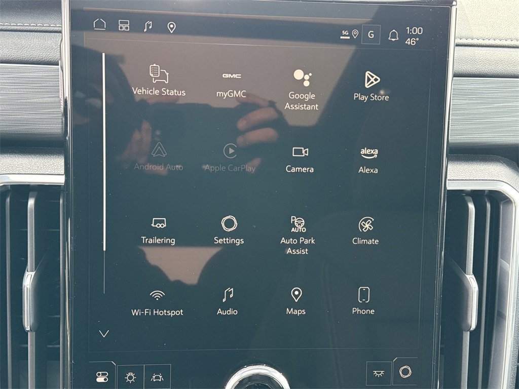 2025 GMC ACADIA - Image 22