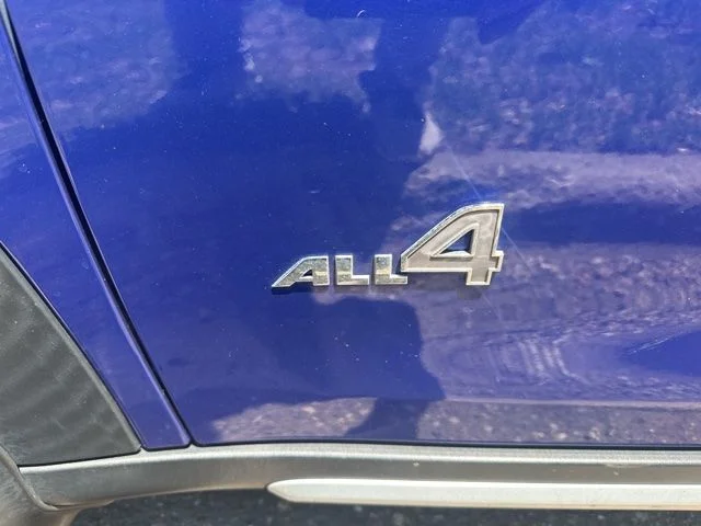 Used 2015 Blue MINI Base image 15