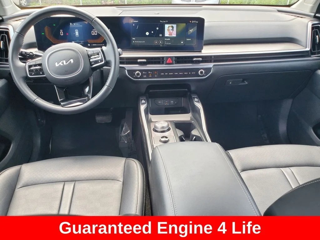 Used 2025 Green Kia EX image 5