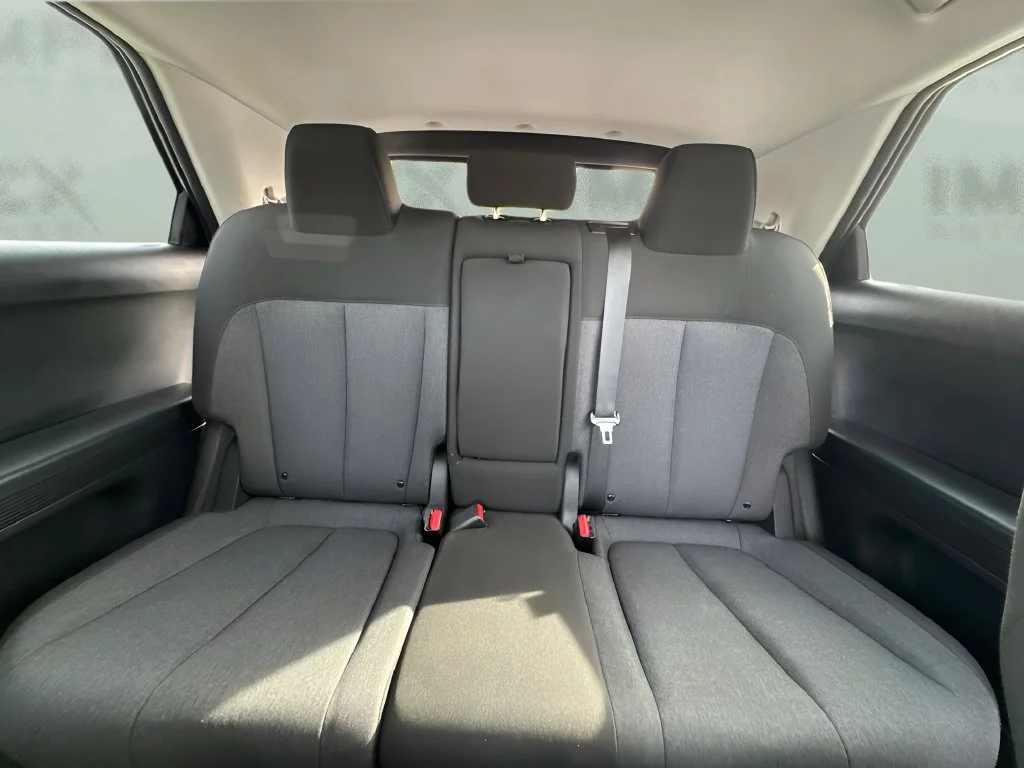 Used 2023 White Hyundai SE Standard Range image 11