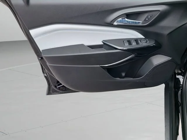 New 2026 Mosaic Black Metallic Chevrolet LT image 17