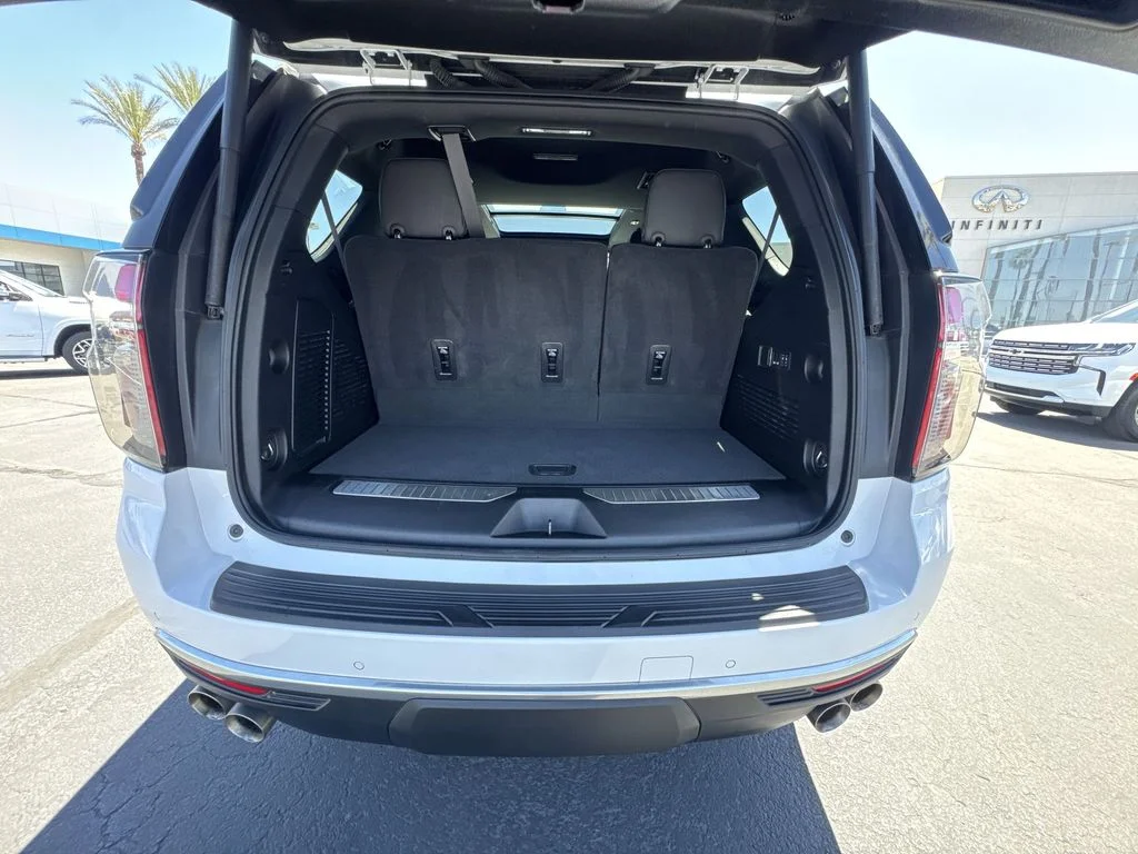 Used 2024 Beige Chevrolet High Country image 27