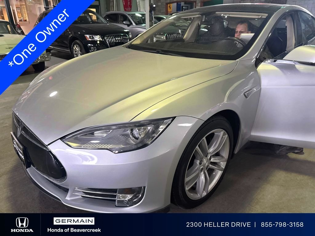 2013 Tesla Model S S