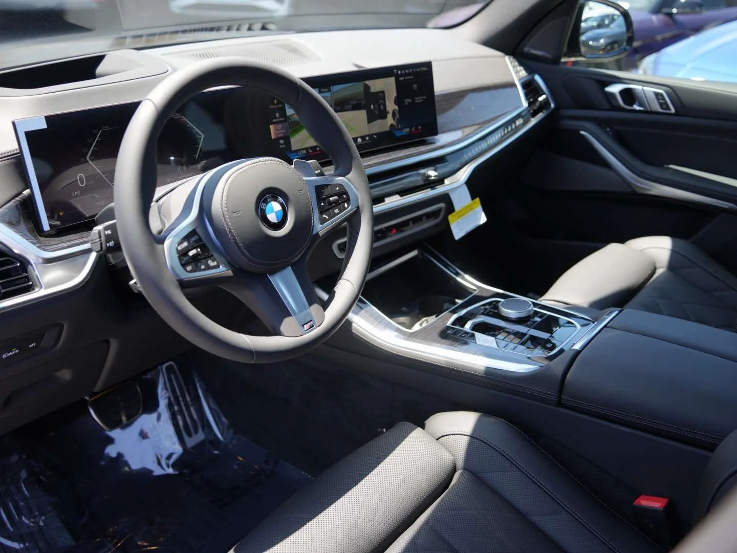 New 2026 Manhattan Green Metallic BMW sDrive40i image 14