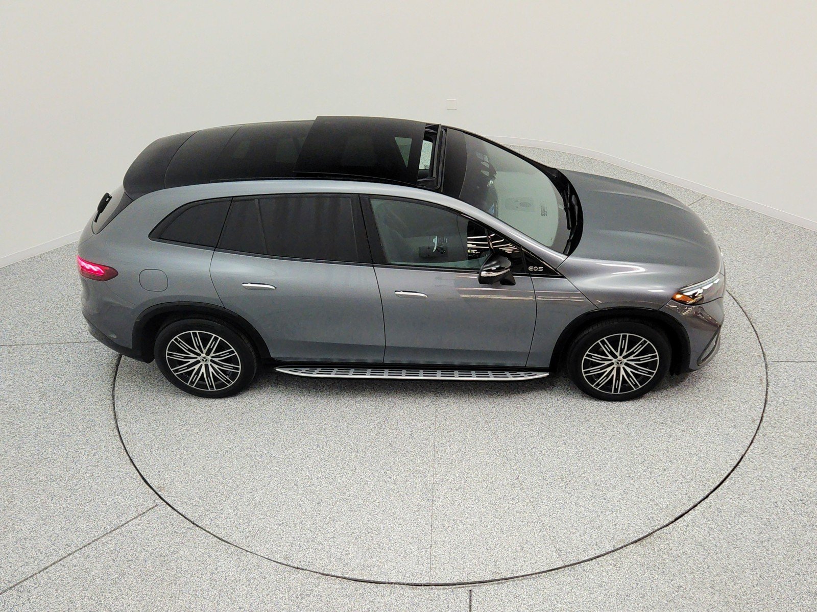 Used 2024 Selenite Grey Metallic Mercedes-Benz EQS 450+ SUV image 25