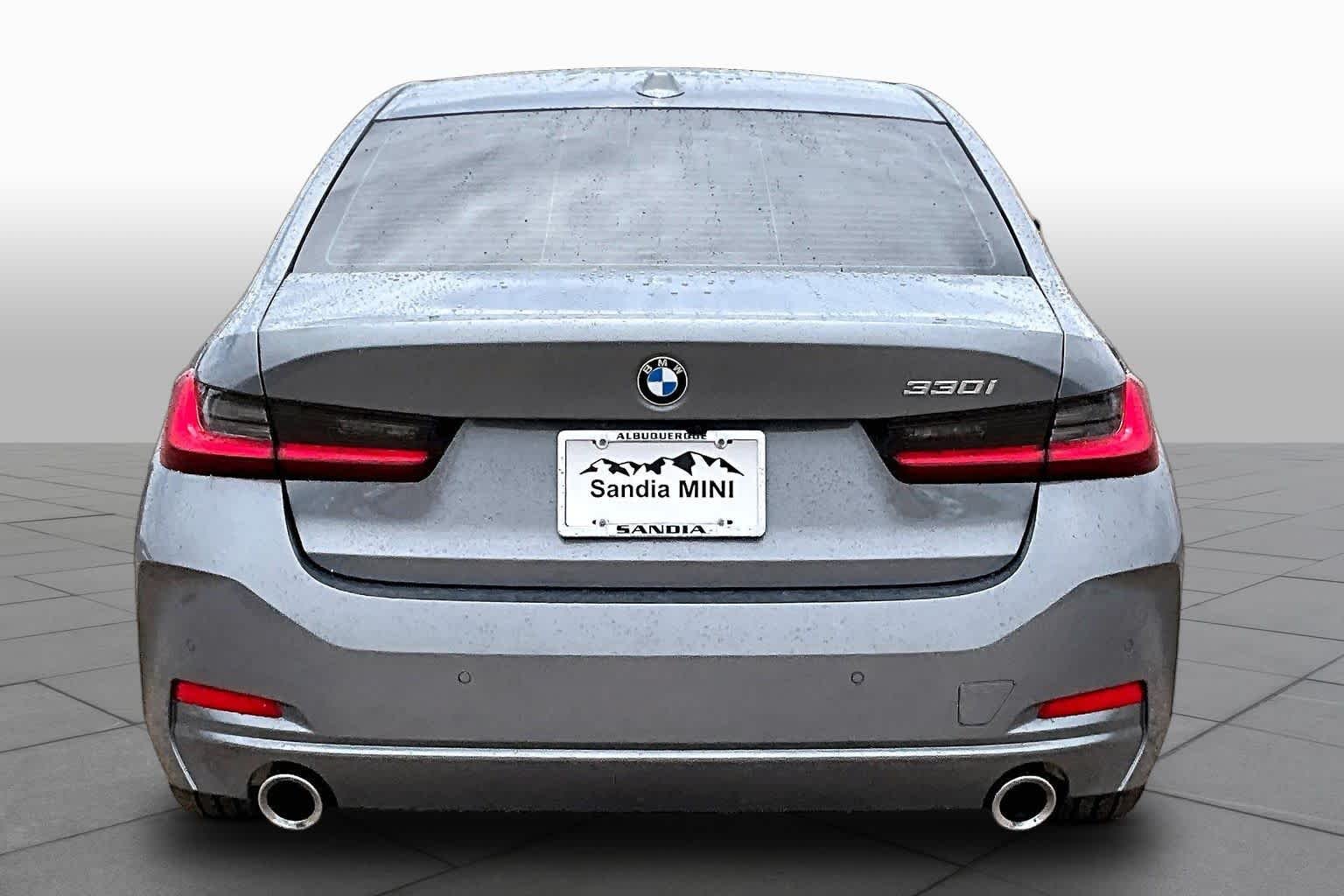 Used 2024 Skyscraper Grey Metallic BMW 330i image 4