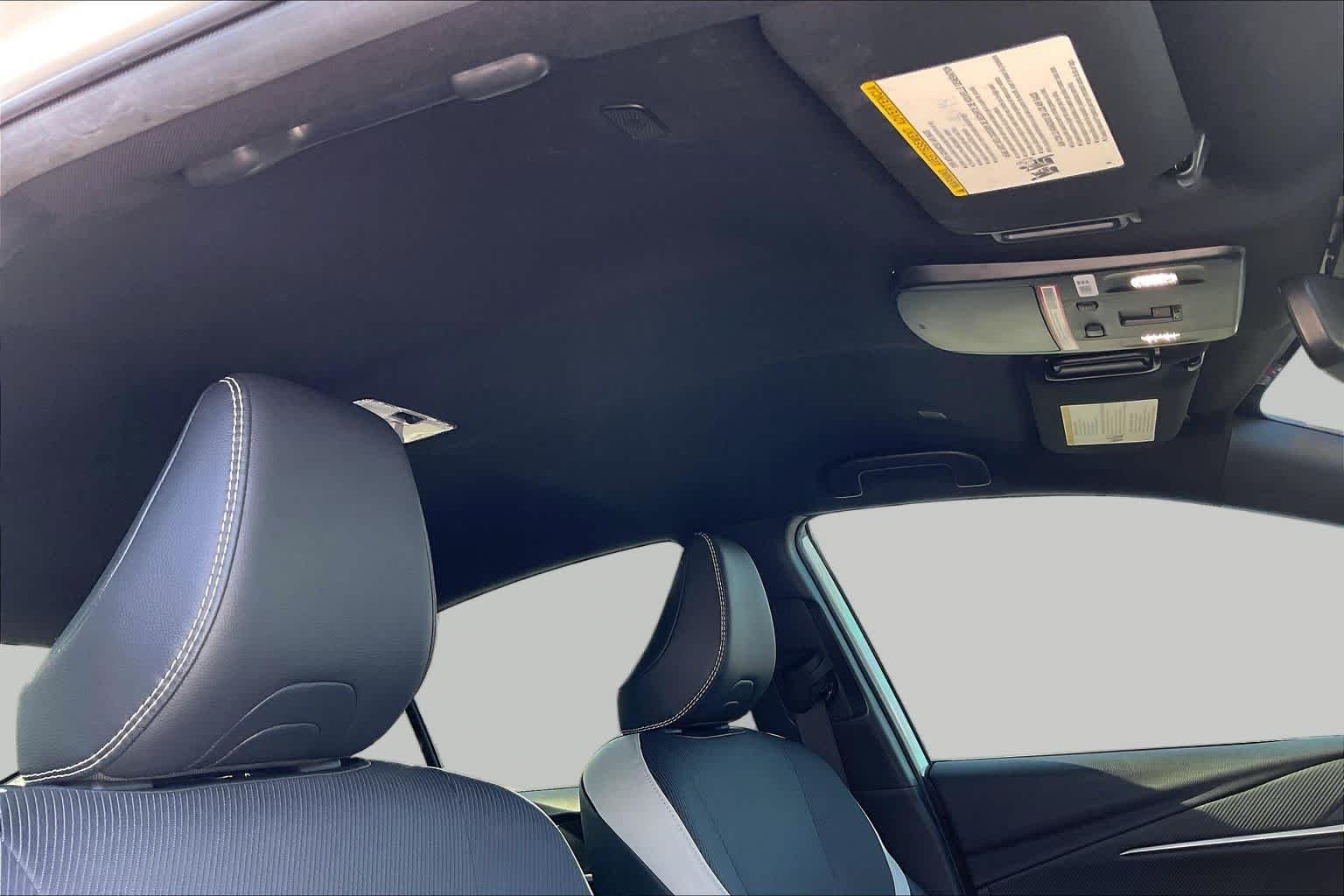 Certified Used 2025 Ice Cap Toyota SE image 13
