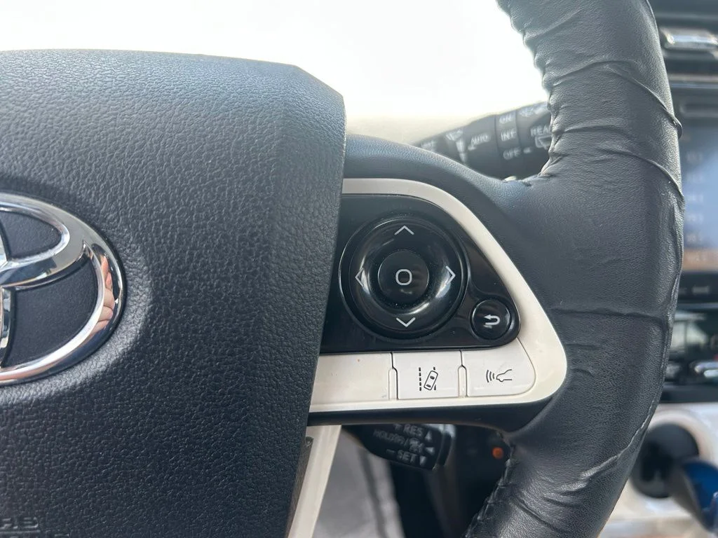 Used 2016 Gray Toyota Four image 20