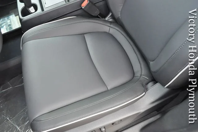 New 2026 Sonic Gray Pearl Honda Touring image 9