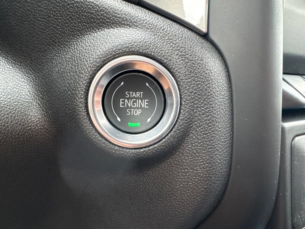 2026 GMC Sierra 1500 Pro - Photo 9