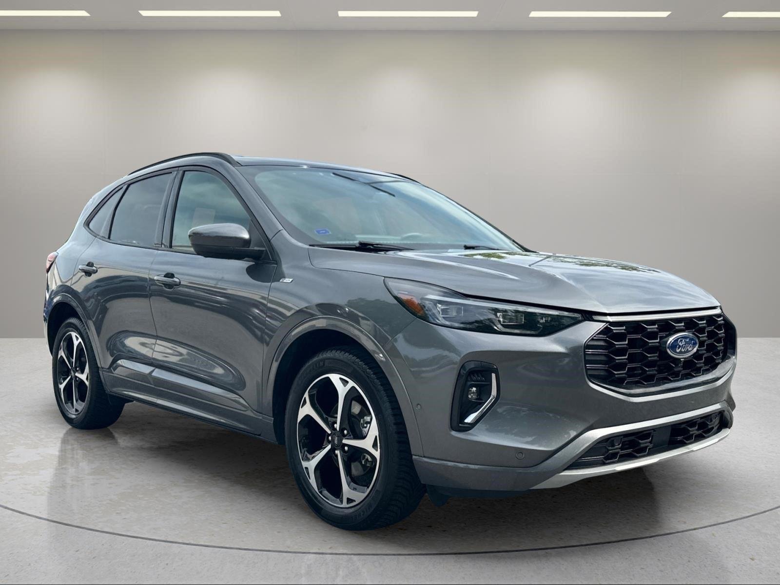 Used 2023  Ford ST-Line Elite image 7
