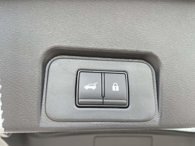 2026 Nissan Rogue SV - Photo 9