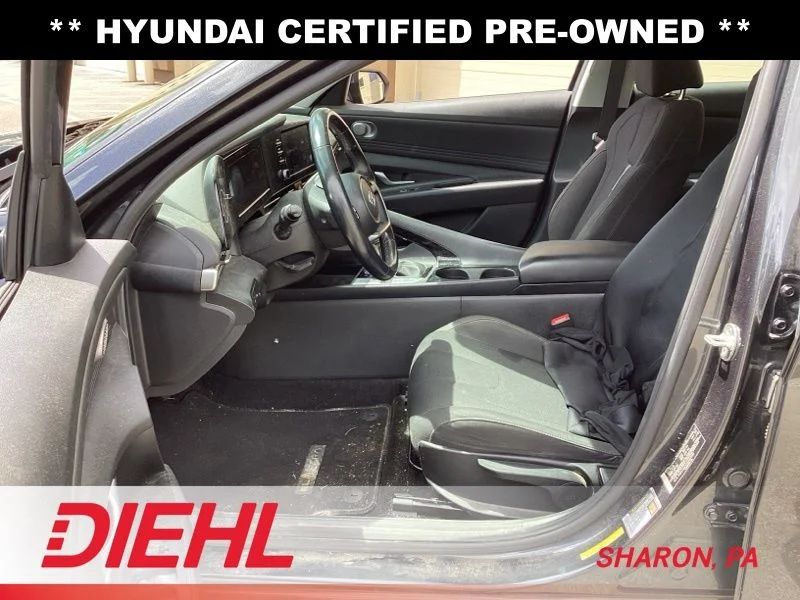 Used 2022 Gray Hyundai SEL image 9