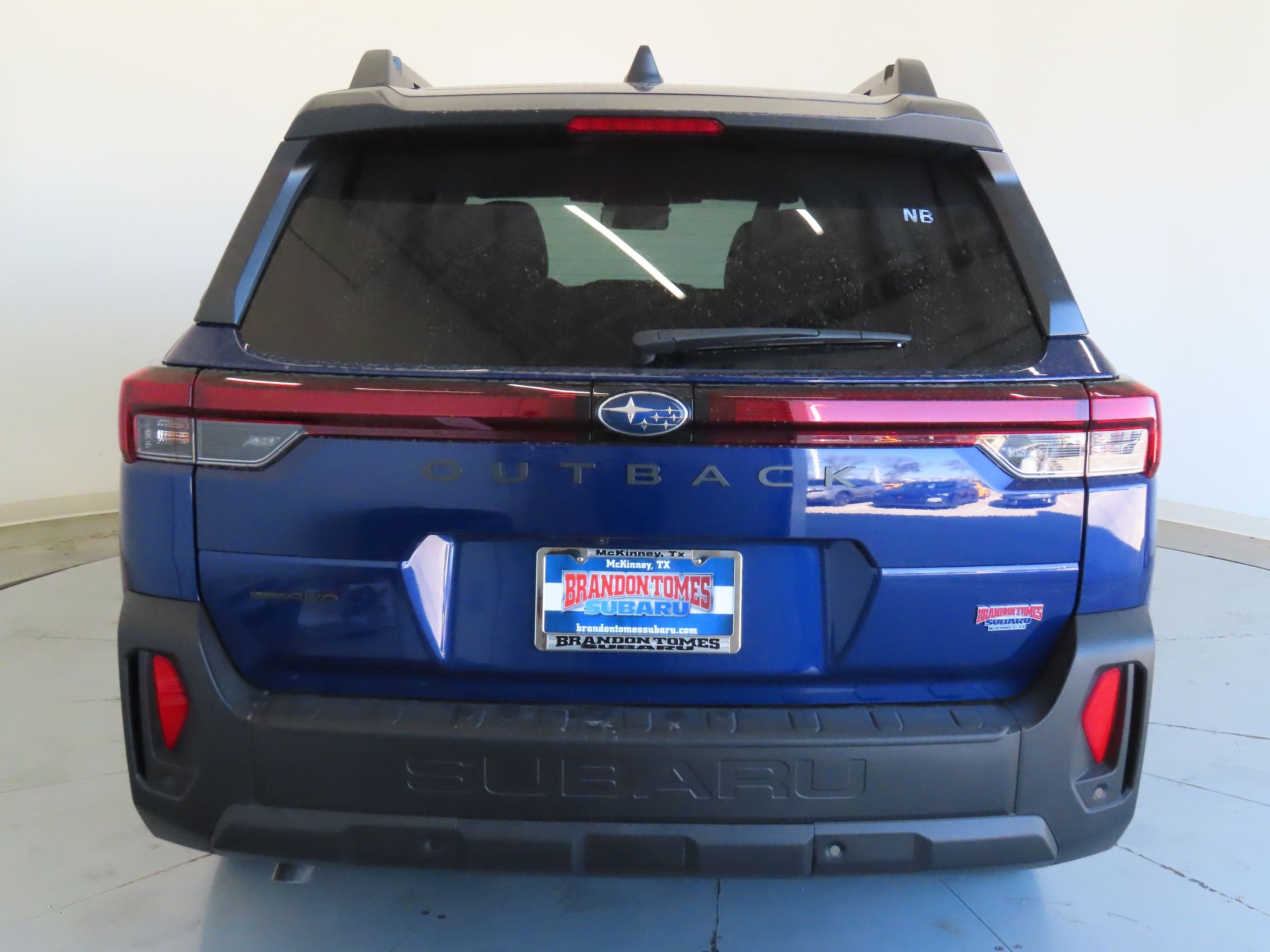 New 2026 SAPPHIRE BLUE PEARL Subaru Limited image 4
