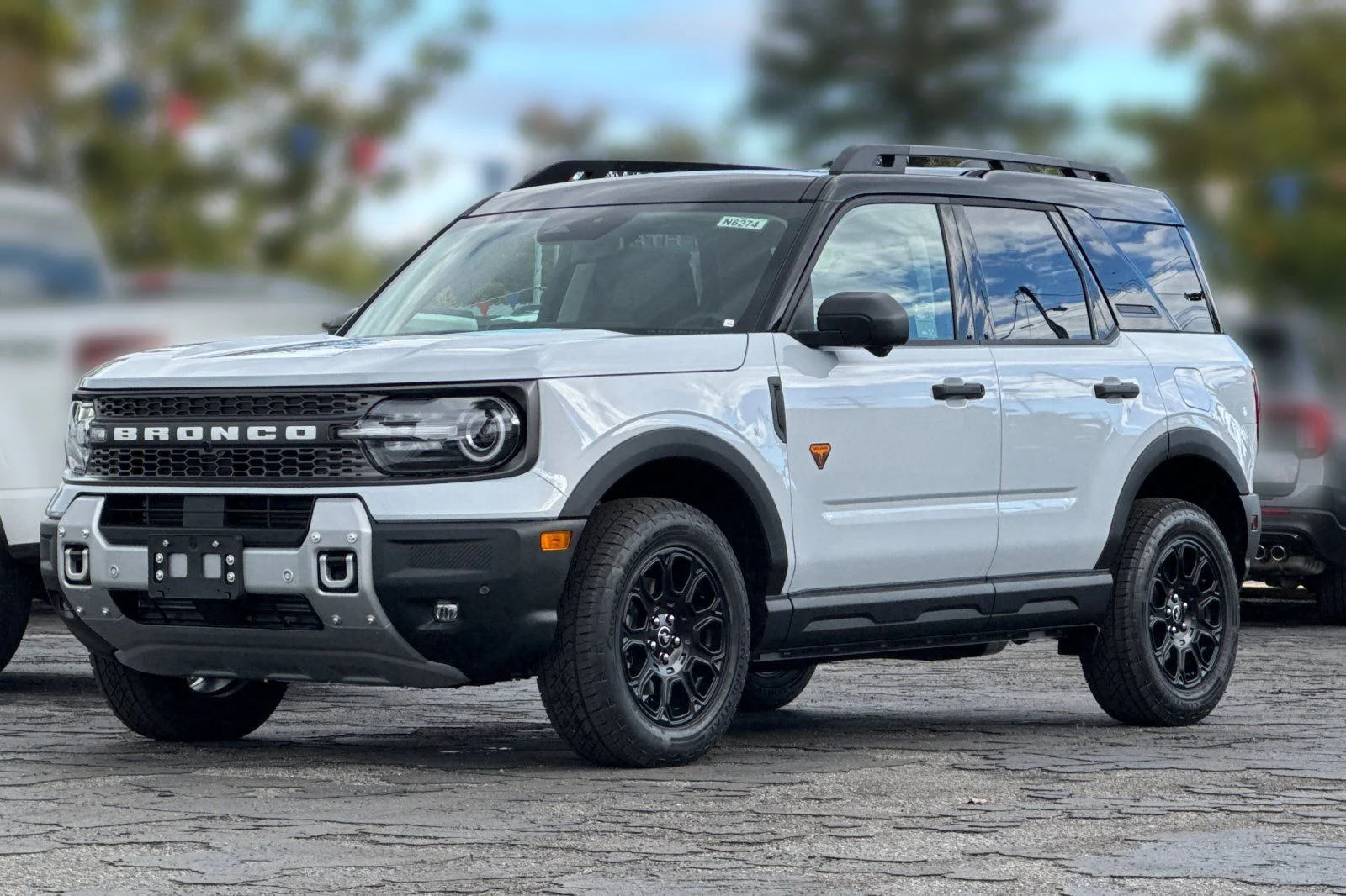 New 2026 Space White Metallic Ford Badlands® image 8