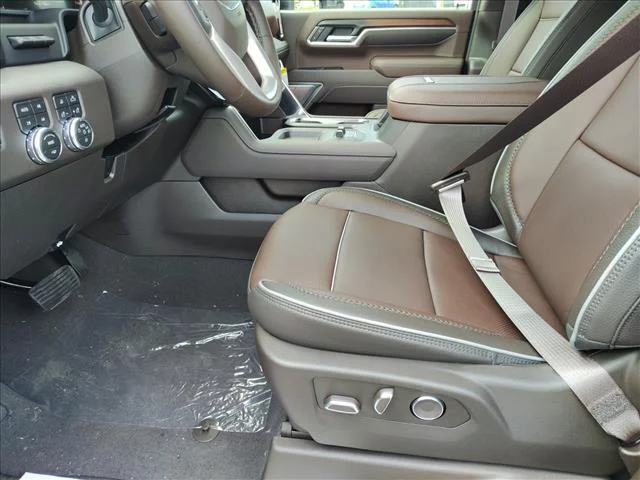 2026 GMC Sierra 2500HD Denali - Photo 9