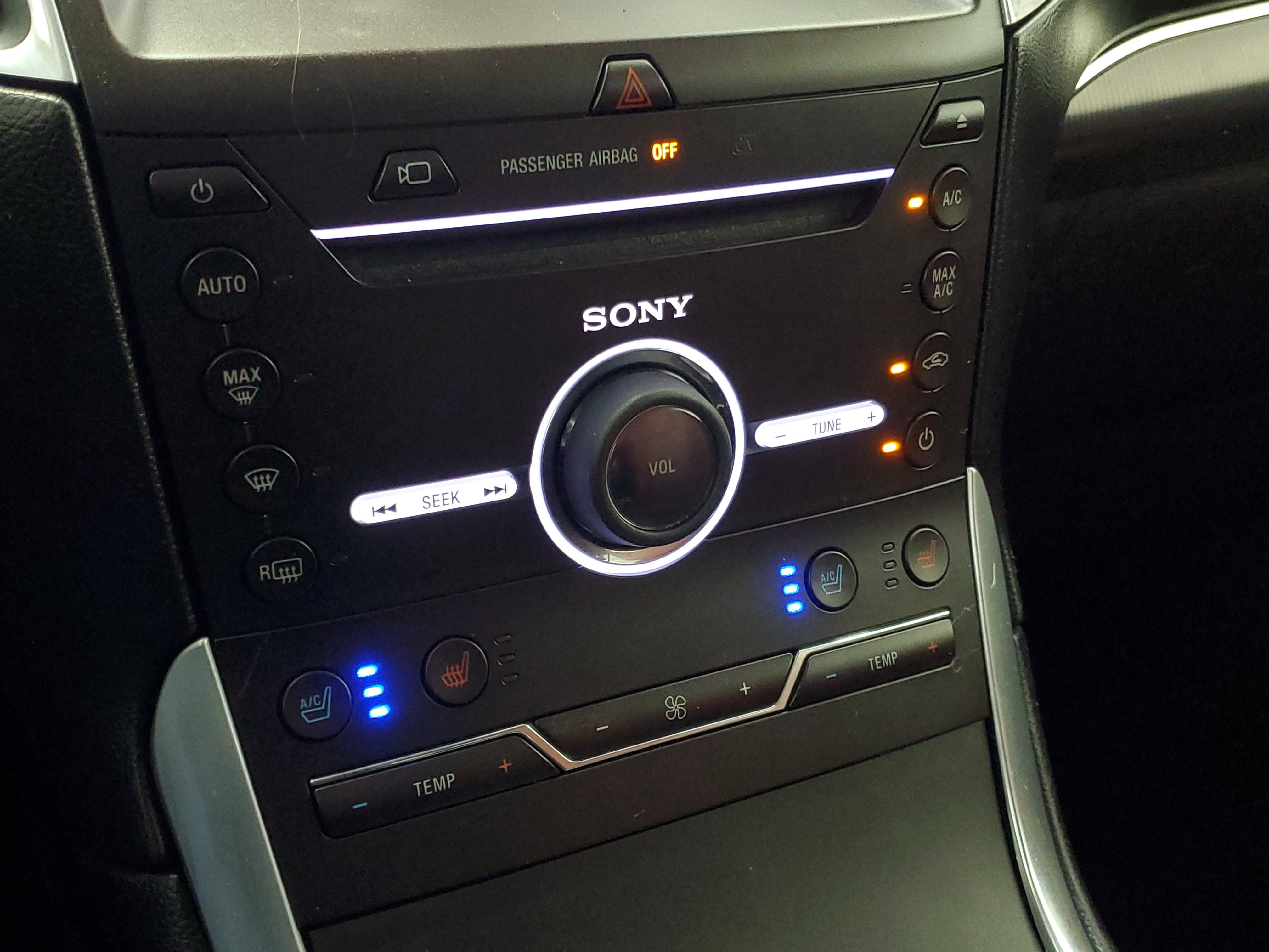 Used 2015 Magnetic Metallic Ford Titanium image 37
