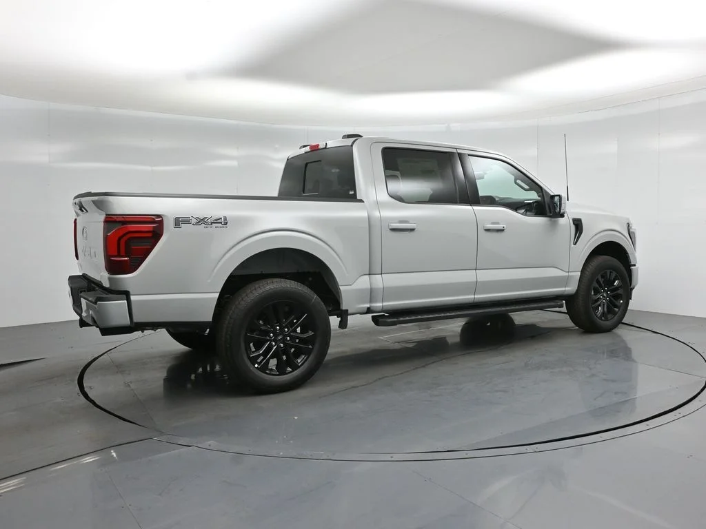 New 2026 Avalanche Ford Lariat image 26