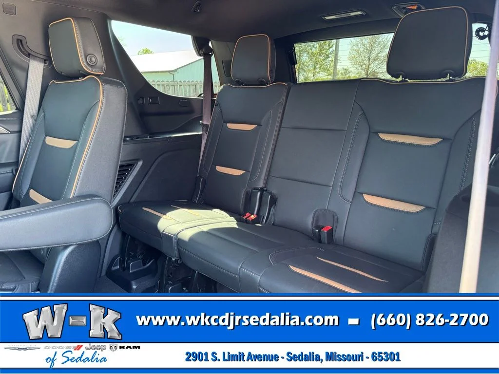 Used 2024 Black GMC AT4 image 33