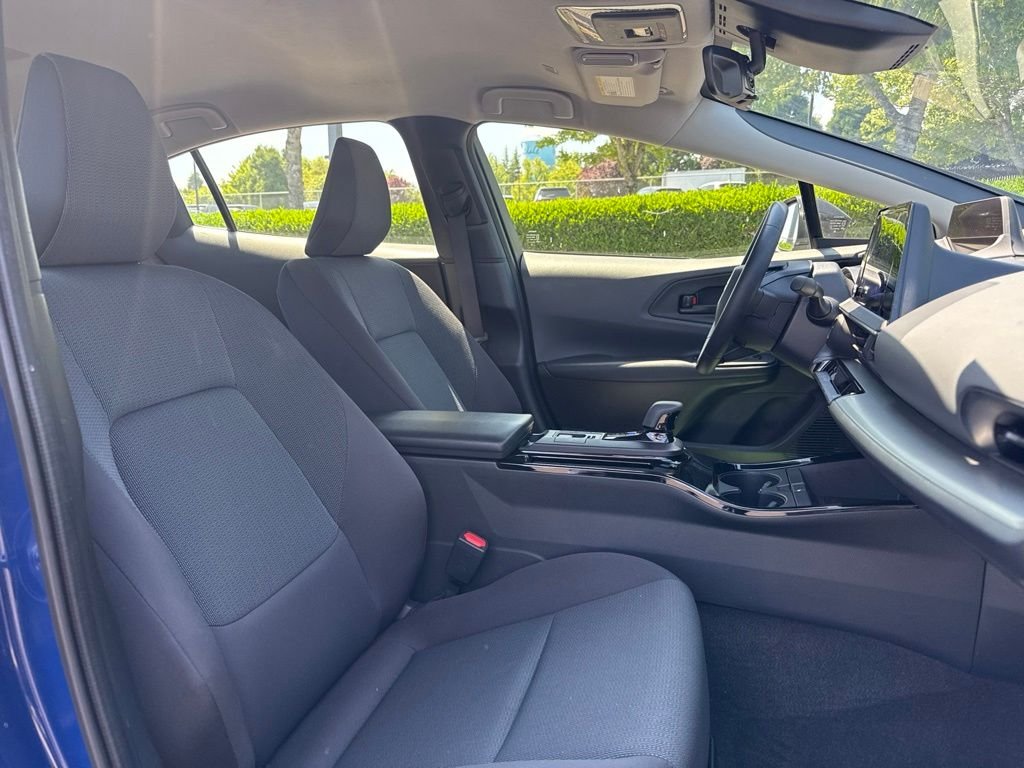Used 2025 Reservoir Blue Toyota LE image 24