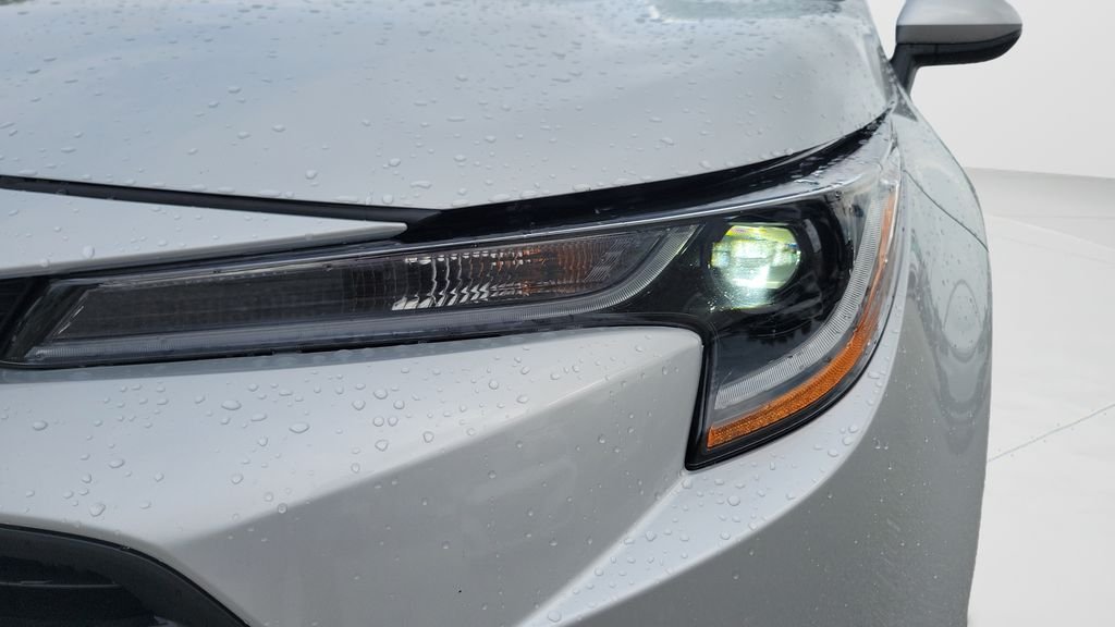 Certified Used 2024 Silver Toyota LE image 24