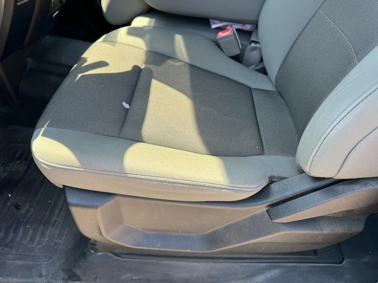 Used 2018 Stone Gray Ford 4WD SuperCab 6.5' Box image 12