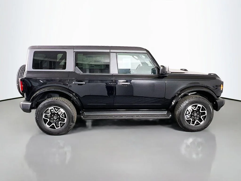 New 2026 Shadow Black Ford Outer Banks image 18