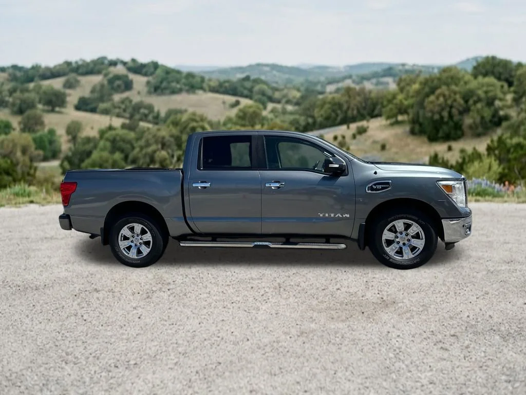 Used 2017  Nissan SV image 11