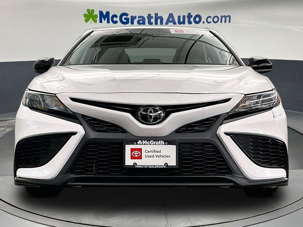 Used 2021 White Toyota SE Nightshade image 5