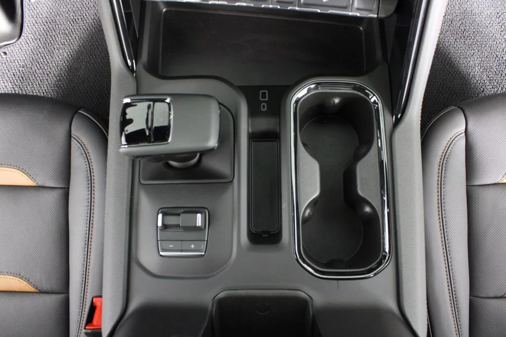 New 2026 Onyx Black GMC AT4 image 27