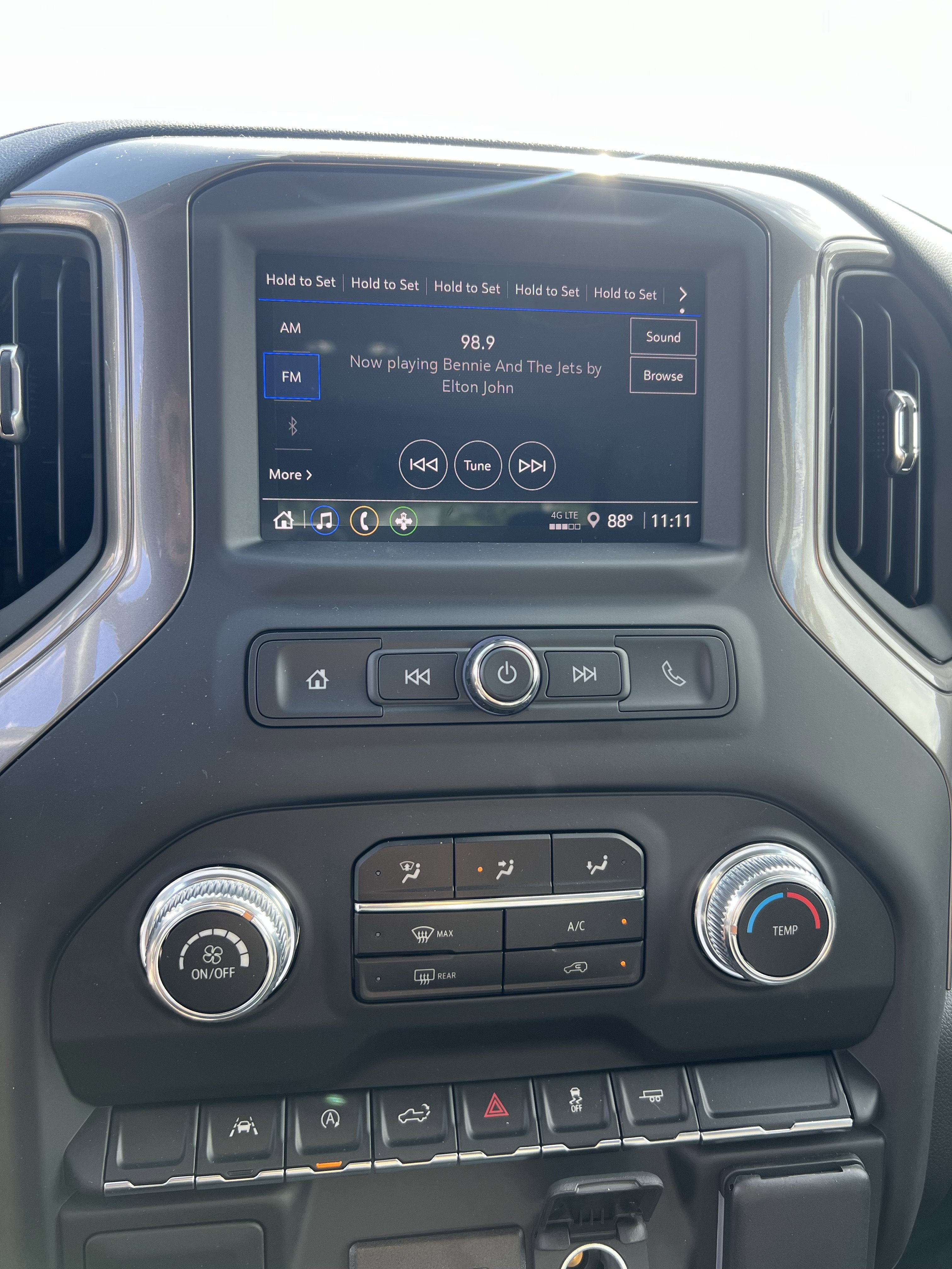 2025 GMC Sierra 1500 Pro - Photo 14