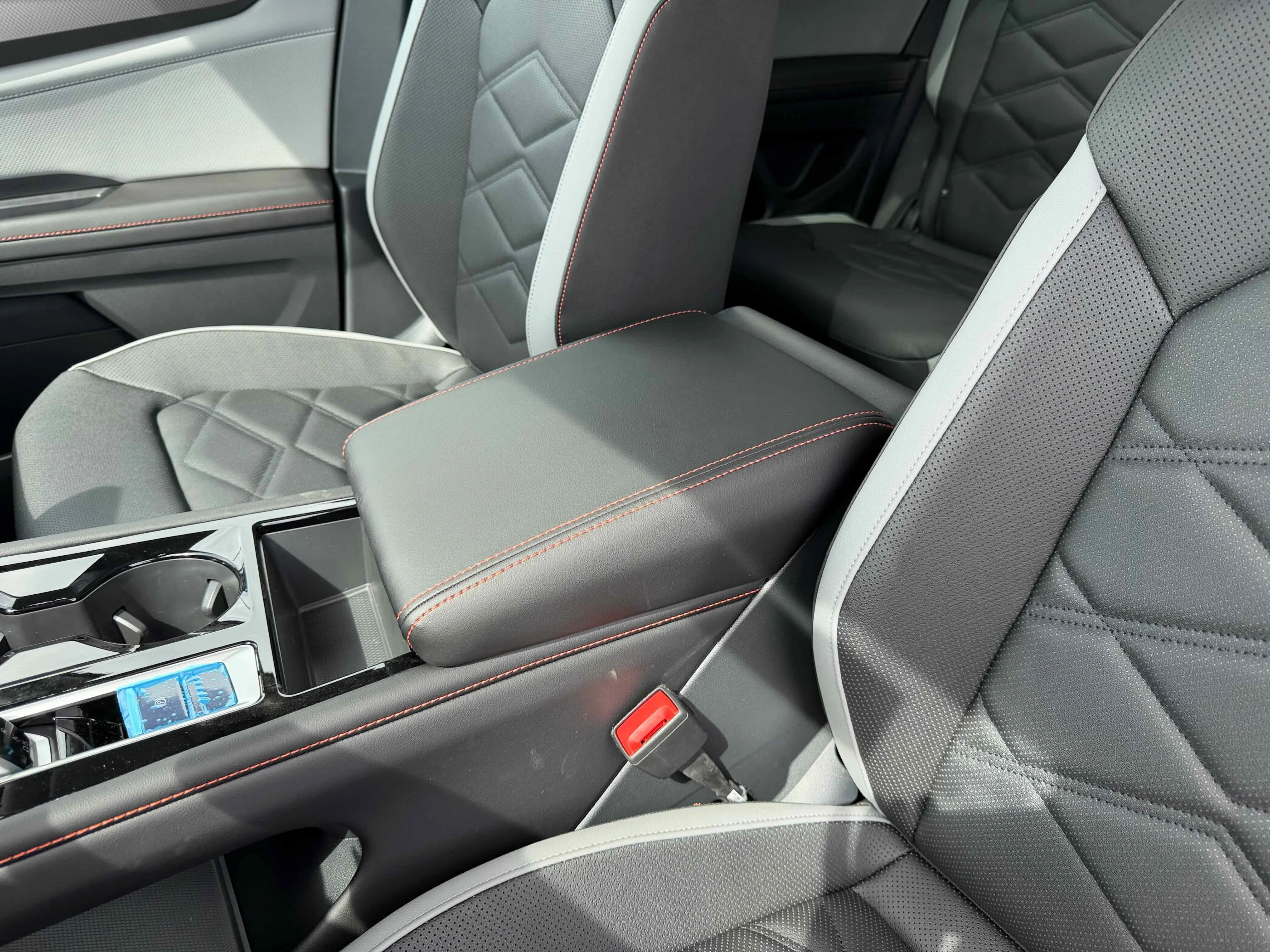 New 2026 Opal White Volkswagen 2.0T Peak Edition image 26