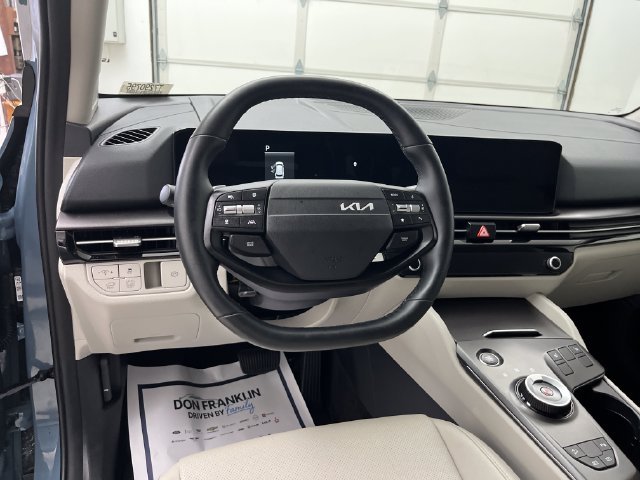 Certified Used 2026 Blue Kia EX image 15