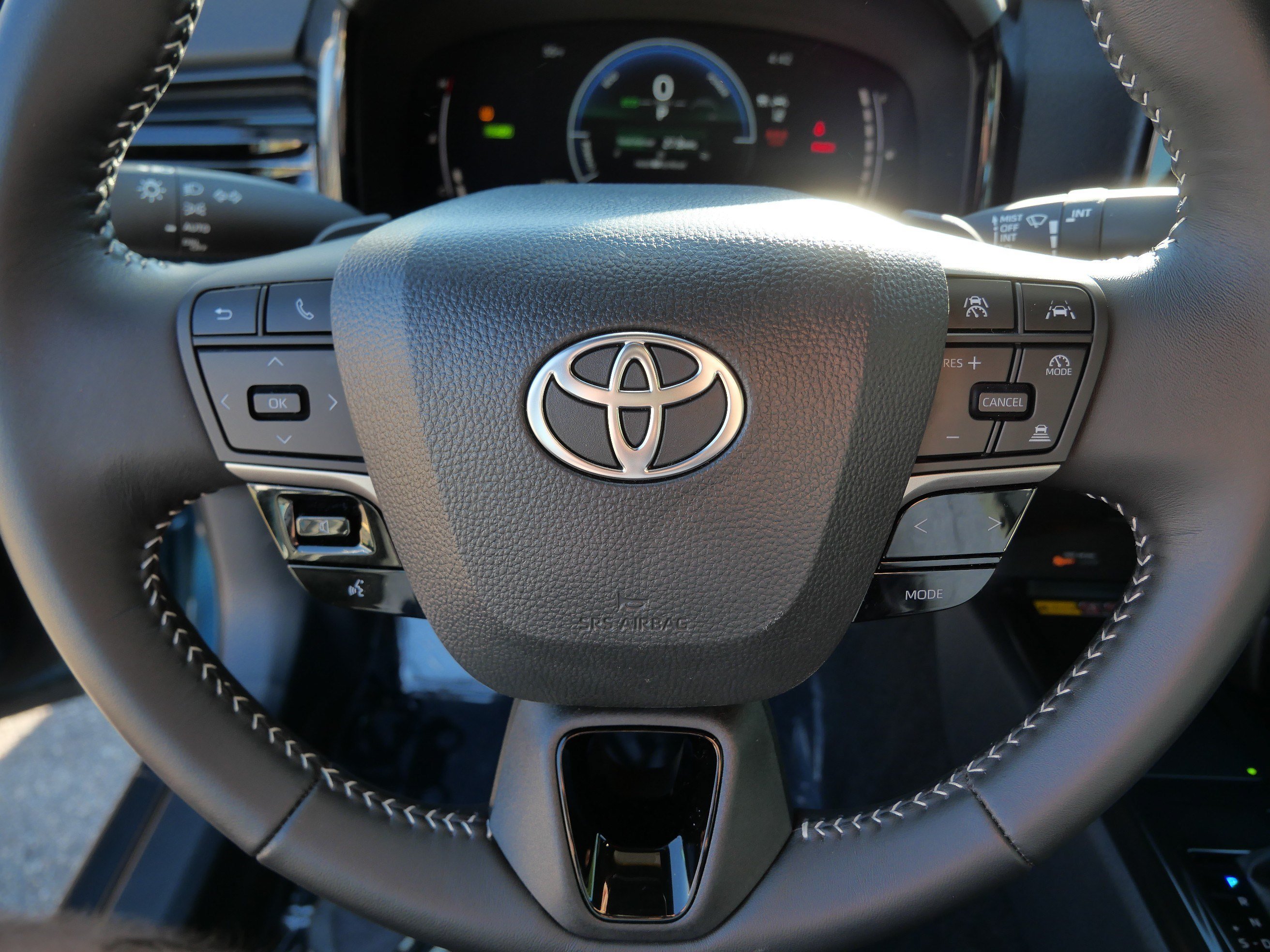 Certified Used 2026 Ocean Gem Toyota SE image 27