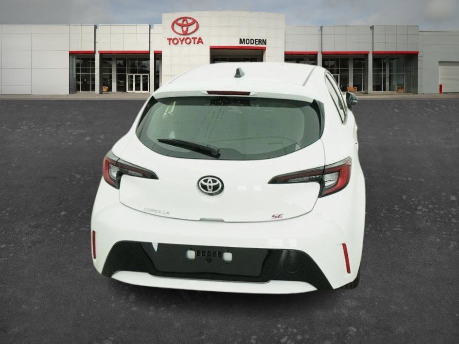 New 2026 Ice Cap Toyota SE image 16