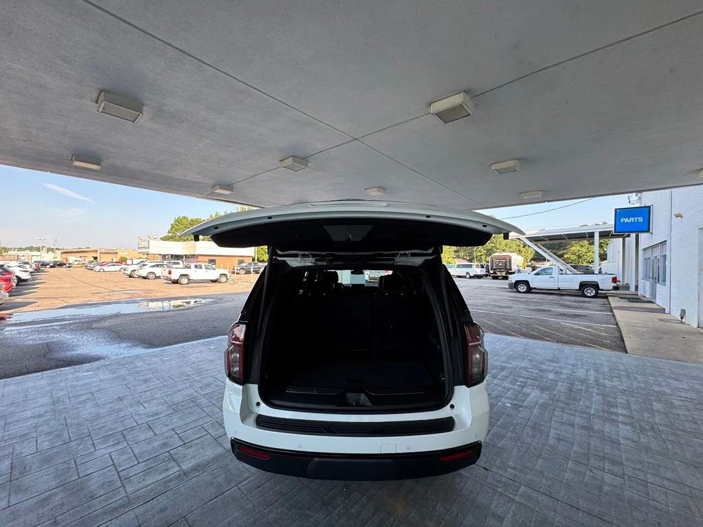 Used 2024 White Chevrolet RST image 8