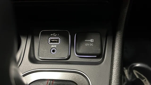 Used 2022 Granite Crystal Metallic Clearcoat Jeep Trailhawk image 33