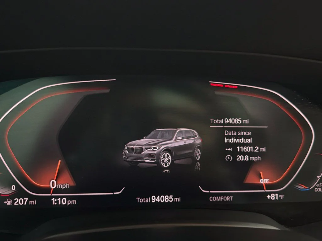 Used 2020 Gray BMW sDrive40i image 16