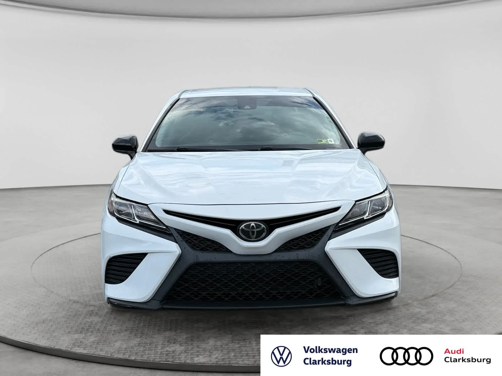 Used 2019 Toyota Camry SE with VIN 4T1B11HK2KU264975 for sale in Bridgeport, WV