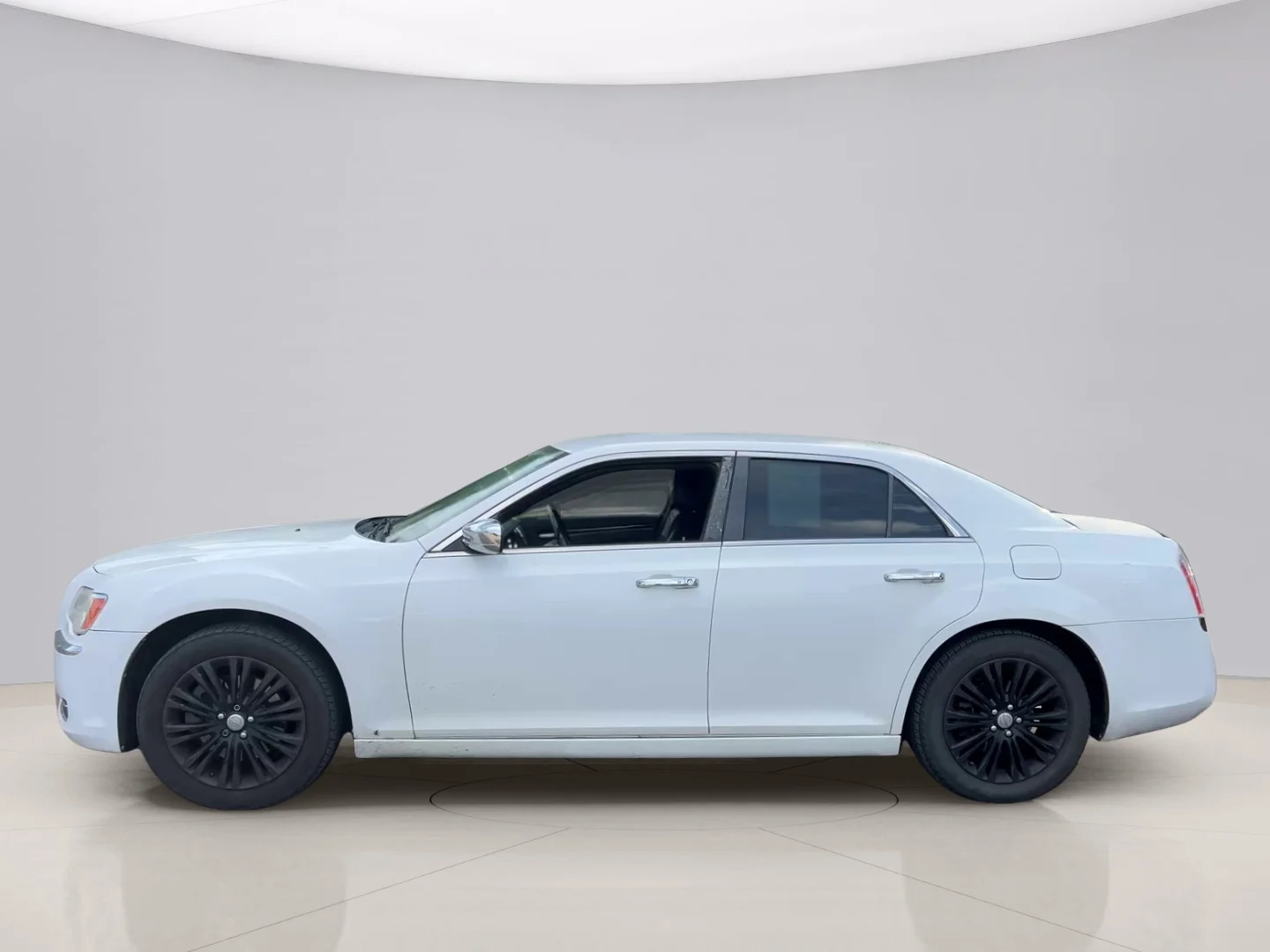 Used 2014 White Chrysler C AWD image 2