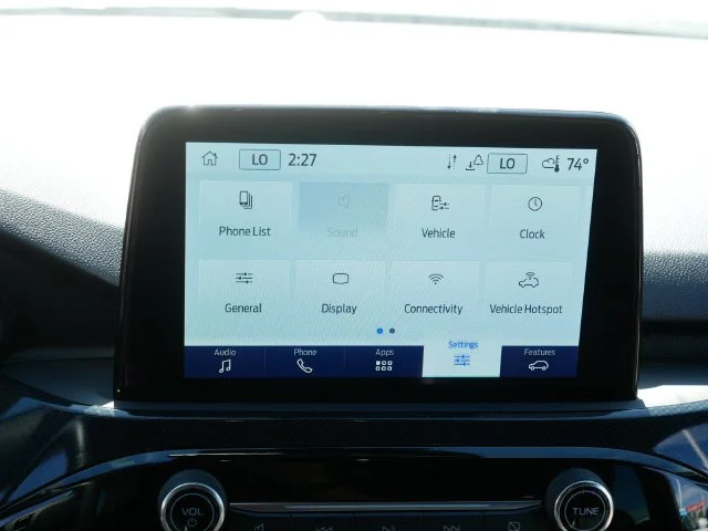 Used 2025 Gray Ford ST-Line Select image 32