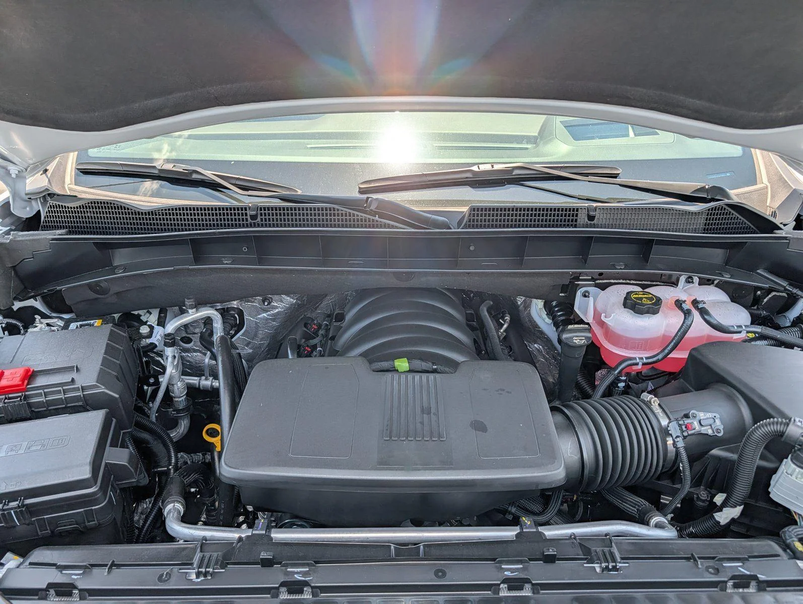 New 2026 Glacier White Tricoat GMC Denali image 40
