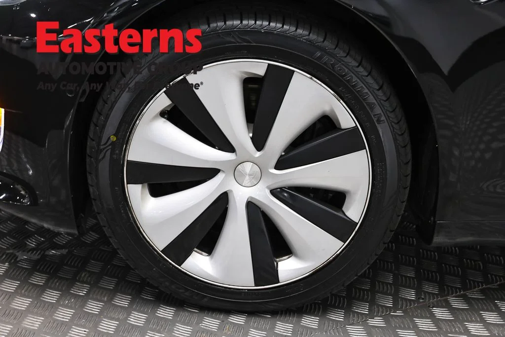Used 2021 Black Tesla Long Range image 29