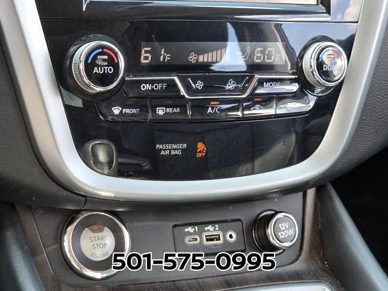 Used 2021 Scarlet NISSAN FWD PLATINUM image 25