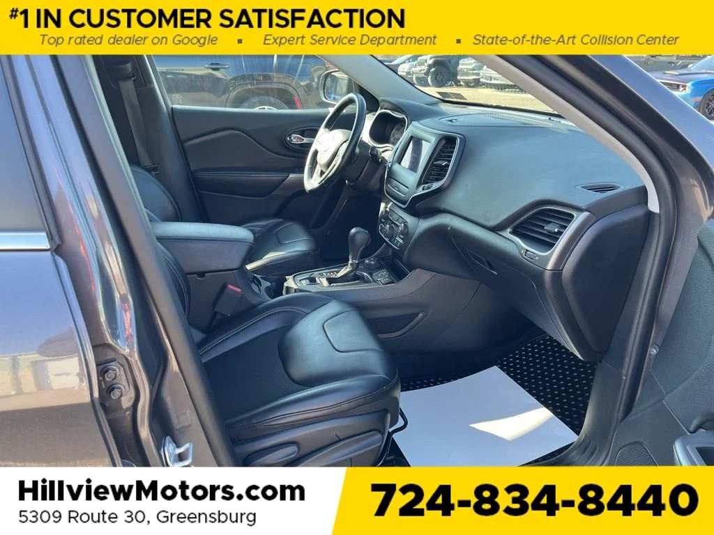 Certified Used 2020 Crystal Metallic Jeep Latitude Plus image 29