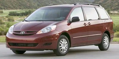 2006 Toyota Sienna's photo