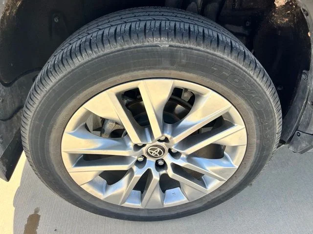 Used 2025 Gray Toyota Limited image 9