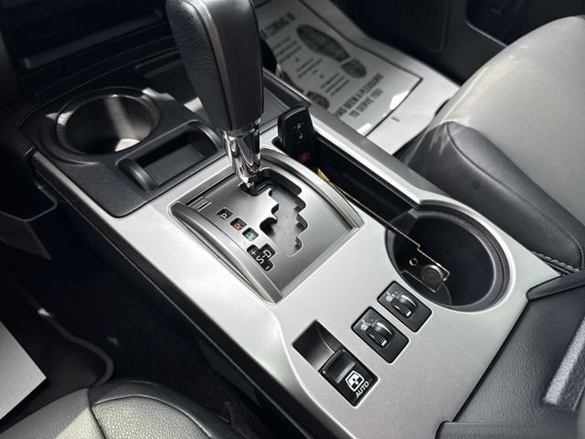 Used 2022 White Toyota SR5 Premium image 12